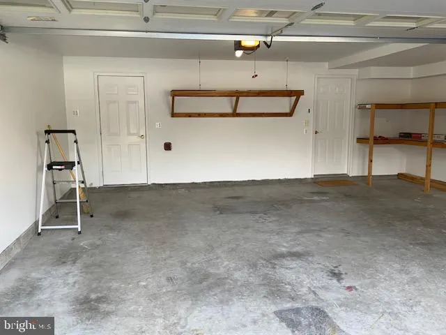 $3,200 | 22004 Avonworth Square, Broadlands, VA 20148