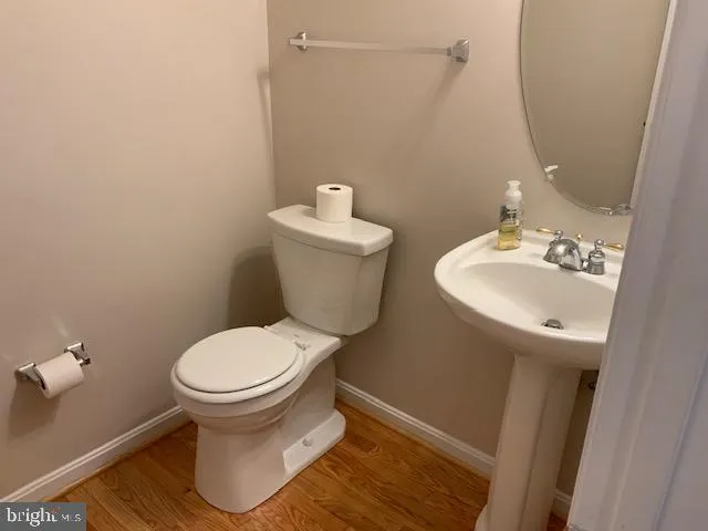 $3,200 | 22004 Avonworth Square, Broadlands, VA 20148