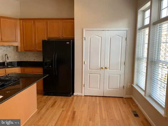 $3,200 | 22004 Avonworth Square, Broadlands, VA 20148