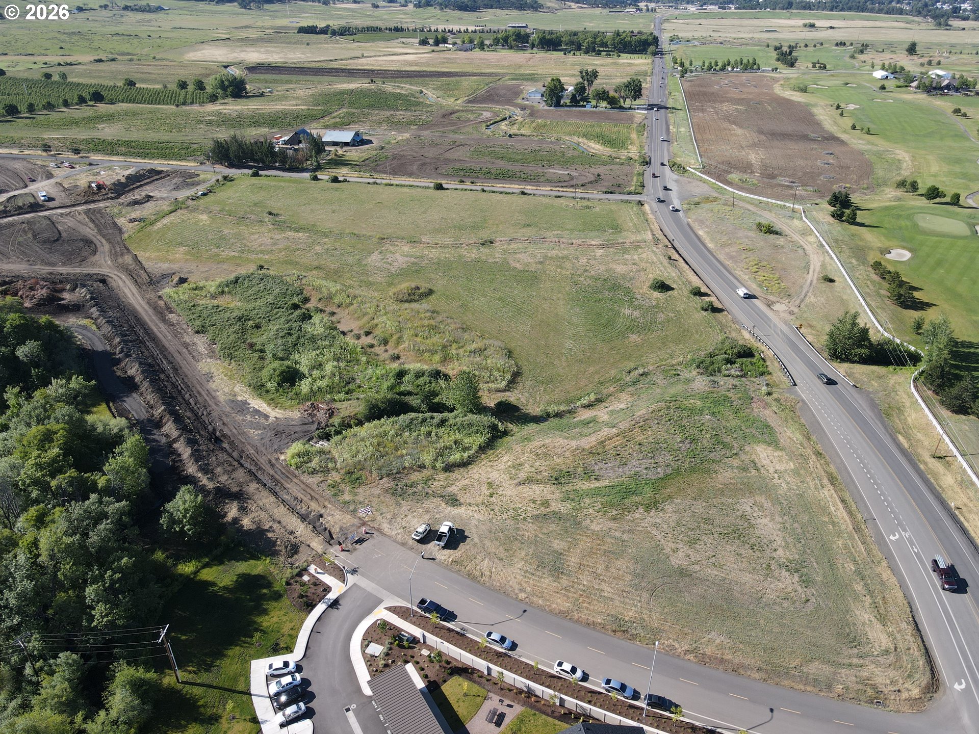 North Phoenix Road Medford, OR 97504 - Photo 4 of 9 an aerial view of a residential houses with outdoor space