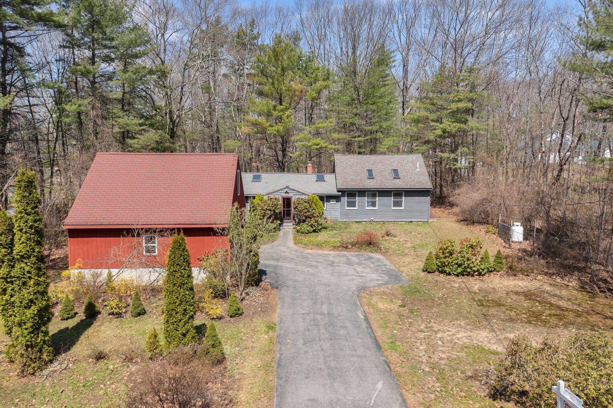 62 Warrens Way Kennebunk, ME 04043 - Photo 4 of 38 9_DJI_20260504112014_0340_D