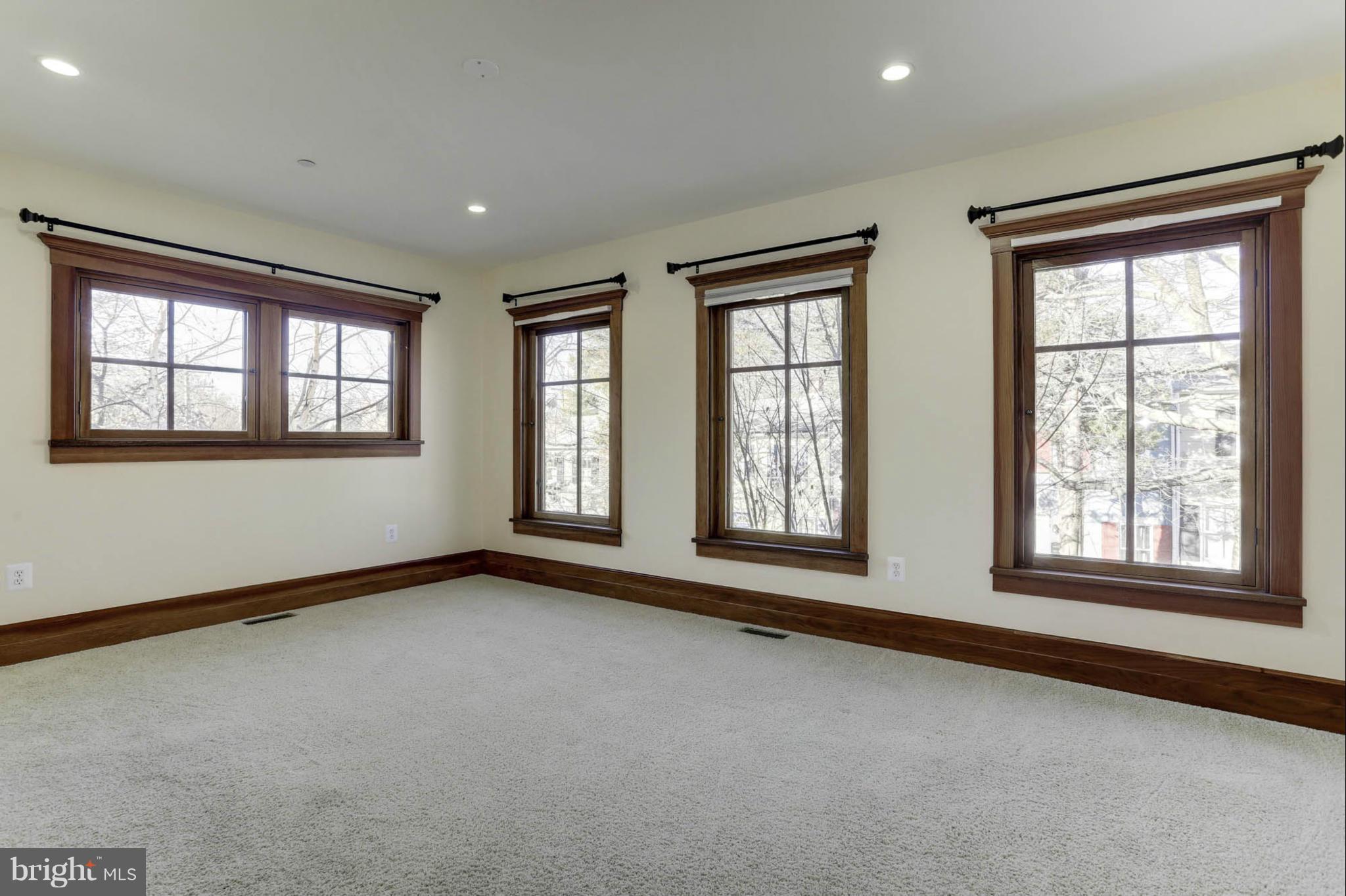 24 Dean Street Annapolis, MD 21401 - Photo 17 of 30 an empty room with windows
