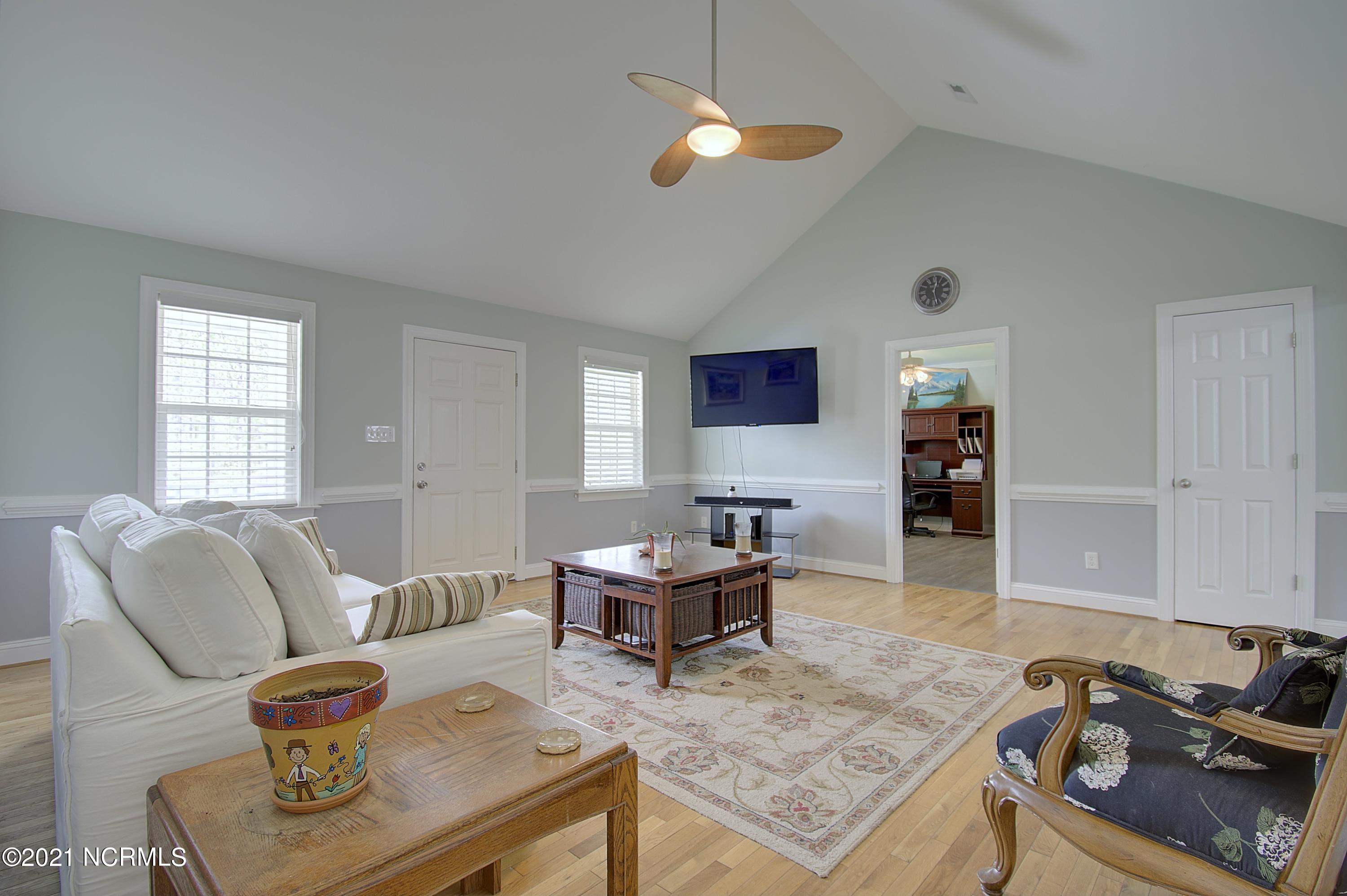 516 East Boiling Spring Road Southport, NC 28461 - Photo 12 of 47 516eboilingsprings - 8