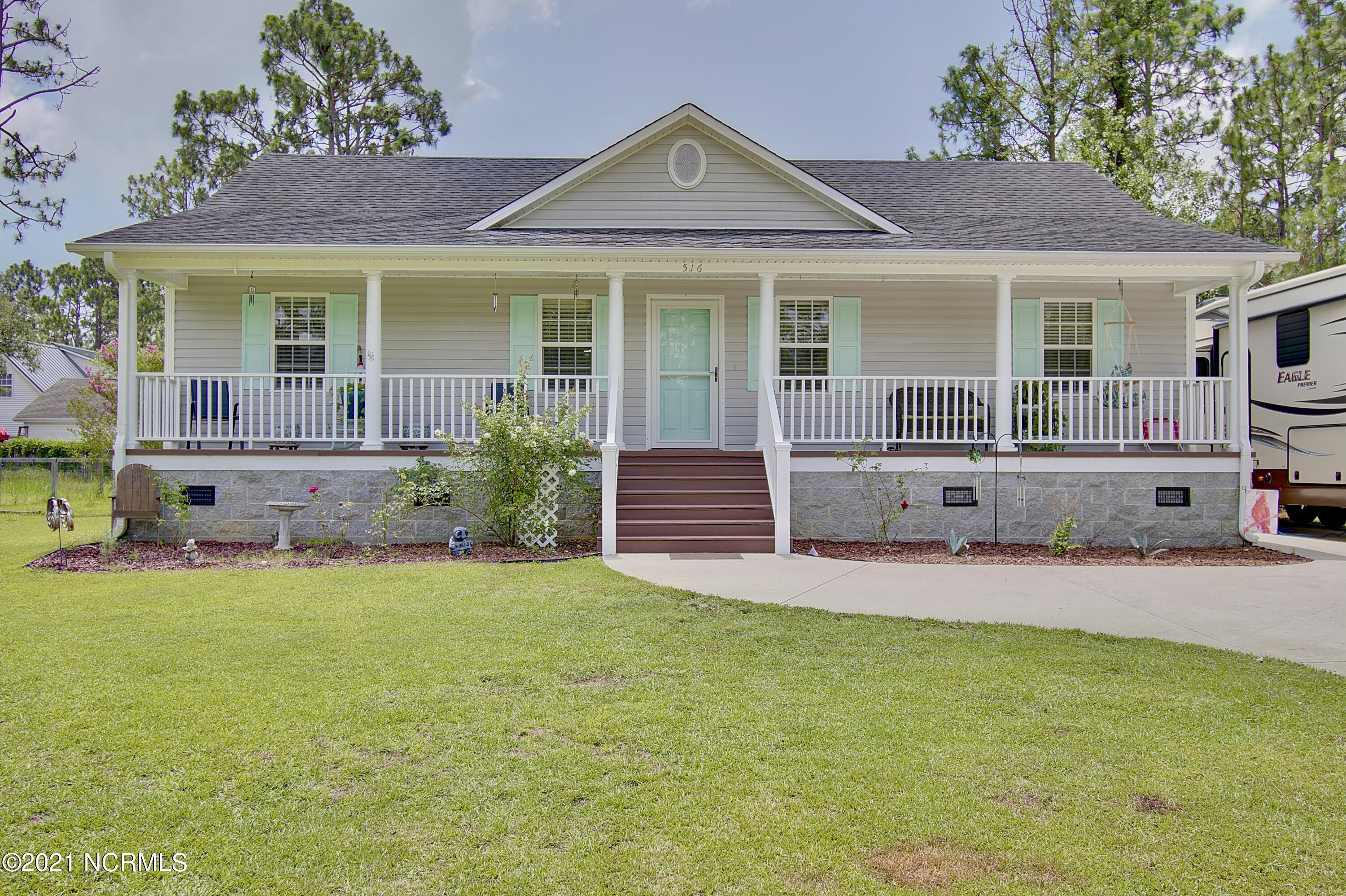 516 East Boiling Spring Road Southport, NC 28461 - Photo 2 of 47 516eboilingsprings - 2