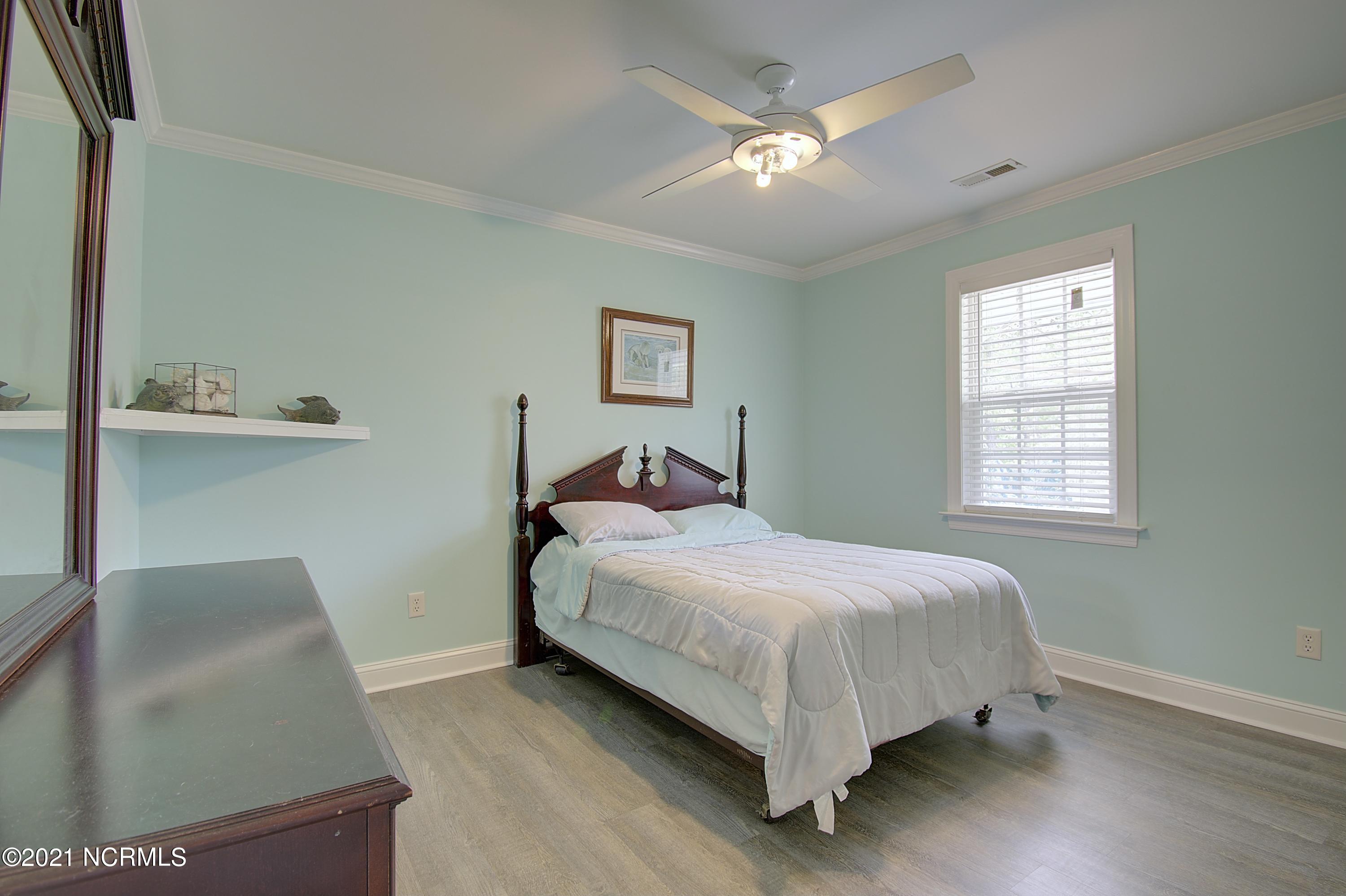 516 East Boiling Spring Road Southport, NC 28461 - Photo 23 of 47 516eboilingsprings - 9