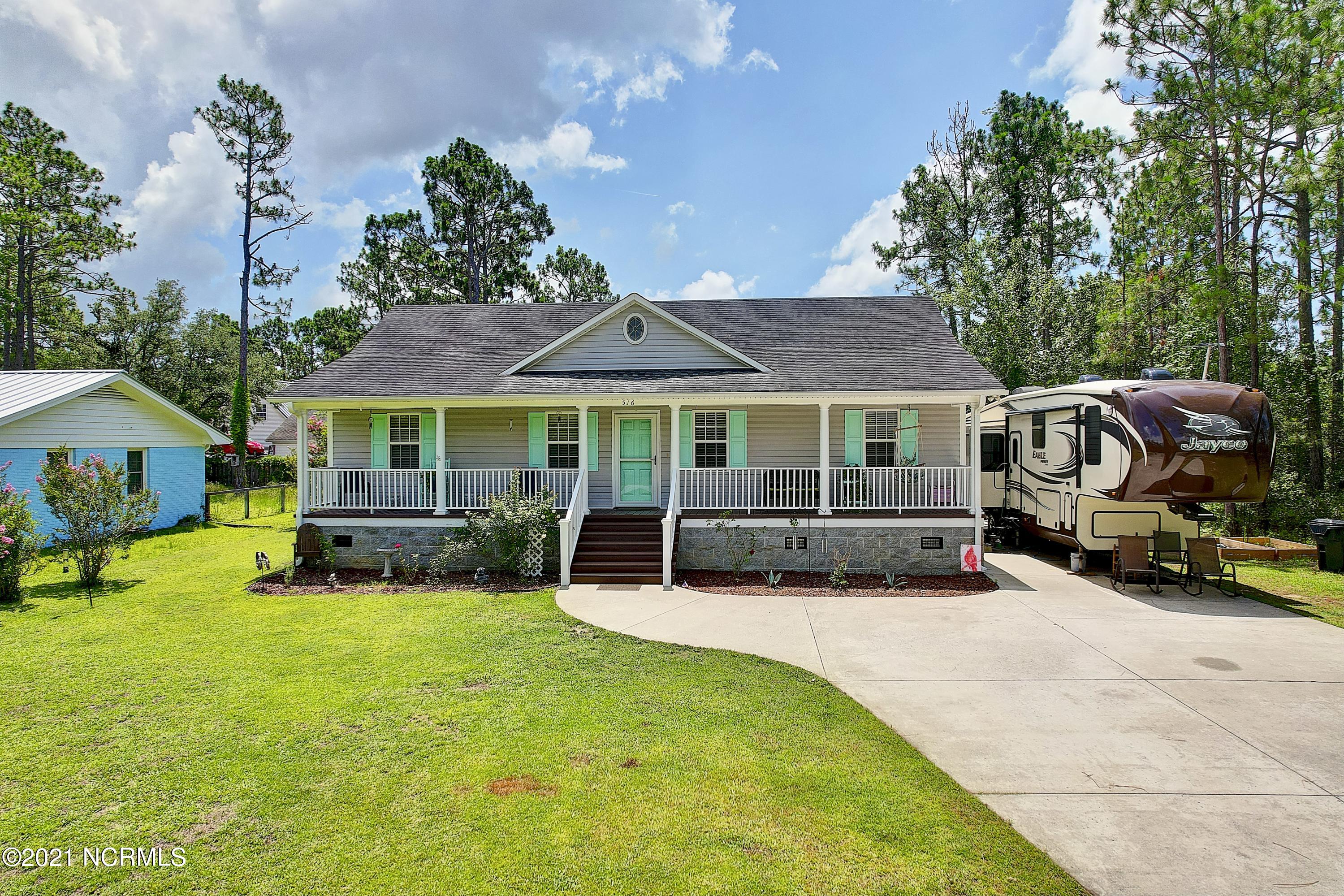 516 East Boiling Spring Road Southport, NC 28461 - Photo 3 of 47 516eboilingsprings - 28