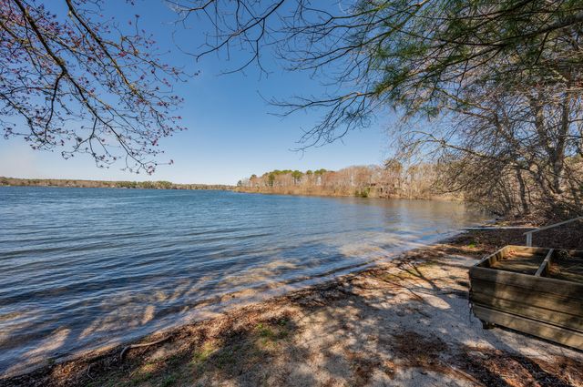 $977,750 | 32 Hooppole Road, East Falmouth, MA 02536