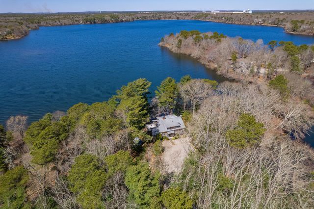 $977,750 | 32 Hooppole Road, East Falmouth, MA 02536