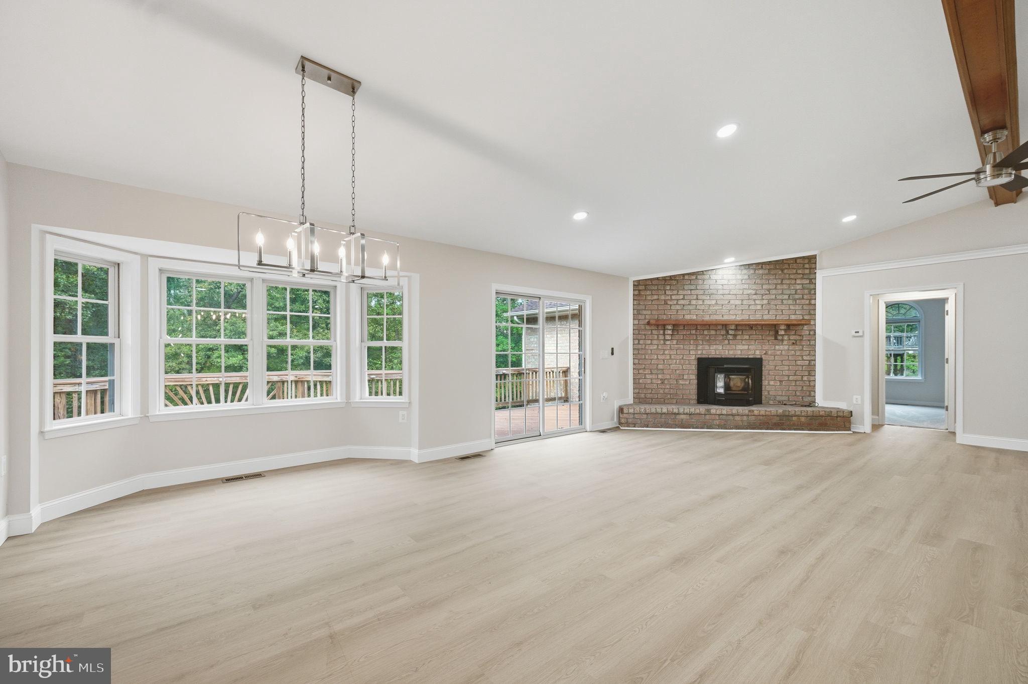 14 Ryland Road Stafford, VA 22556 - Photo 17 of 26 Spacious living area with natural light.