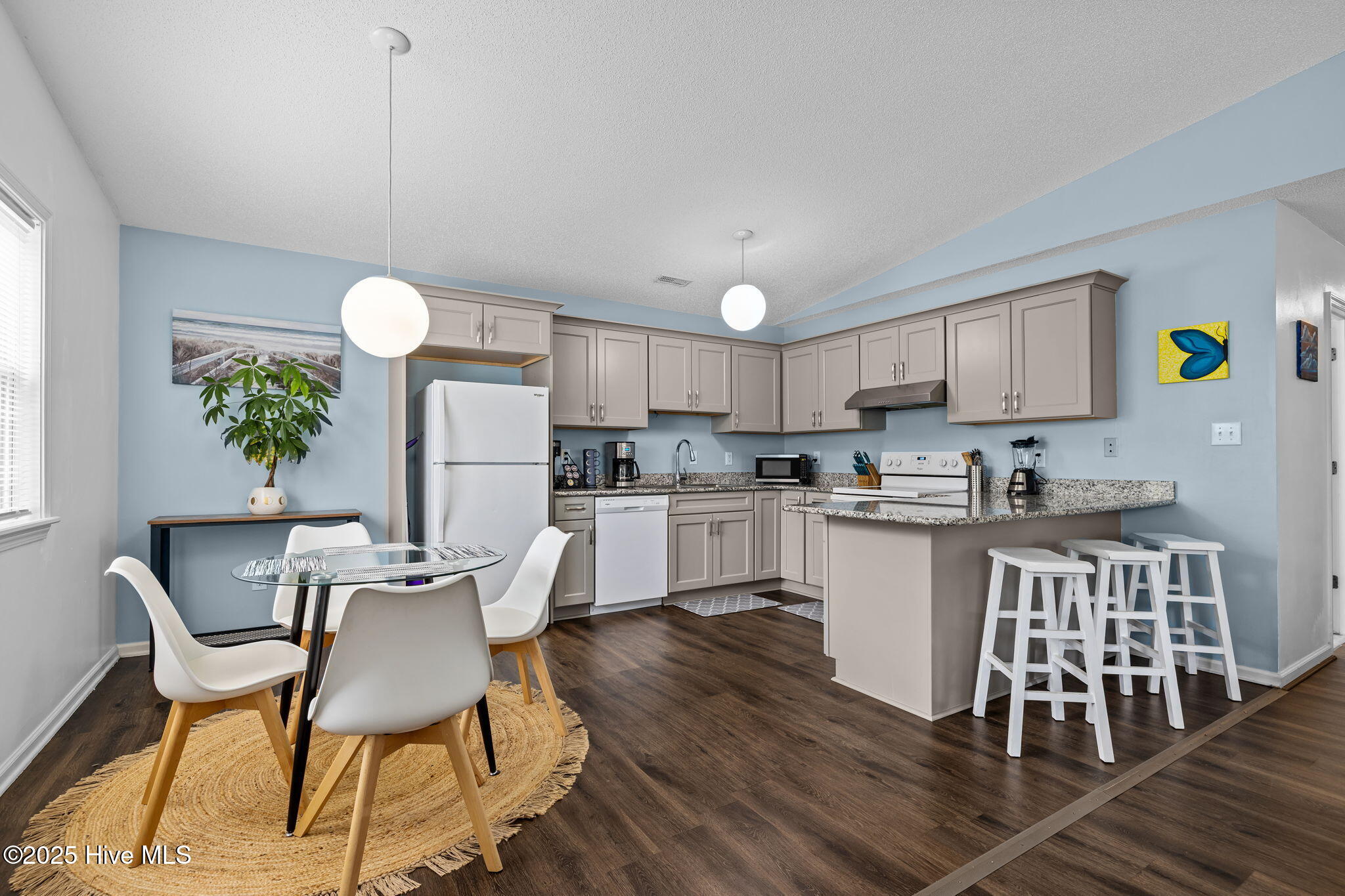 303 Osprey Ridge Drive Emerald Isle, NC 28594 - Photo 8 of 50 Eat In Kitchen