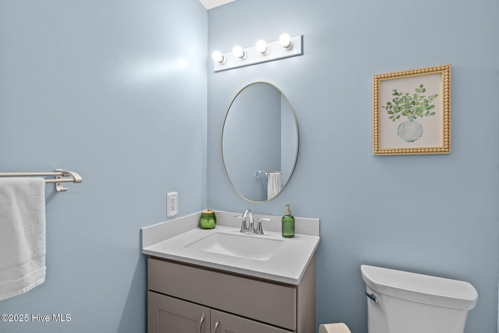 303 Osprey Ridge Drive Emerald Isle, NC 28594 - Photo 15 of 50 Bathroom