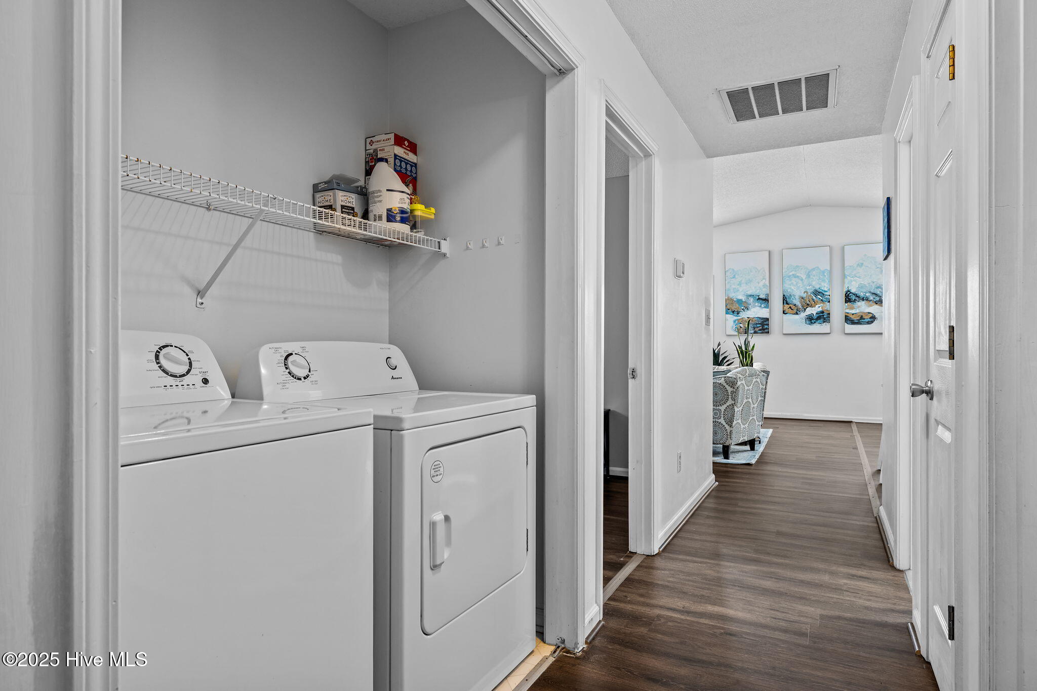 303 Osprey Ridge Drive Emerald Isle, NC 28594 - Photo 16 of 50 Washer and Dryer Convey