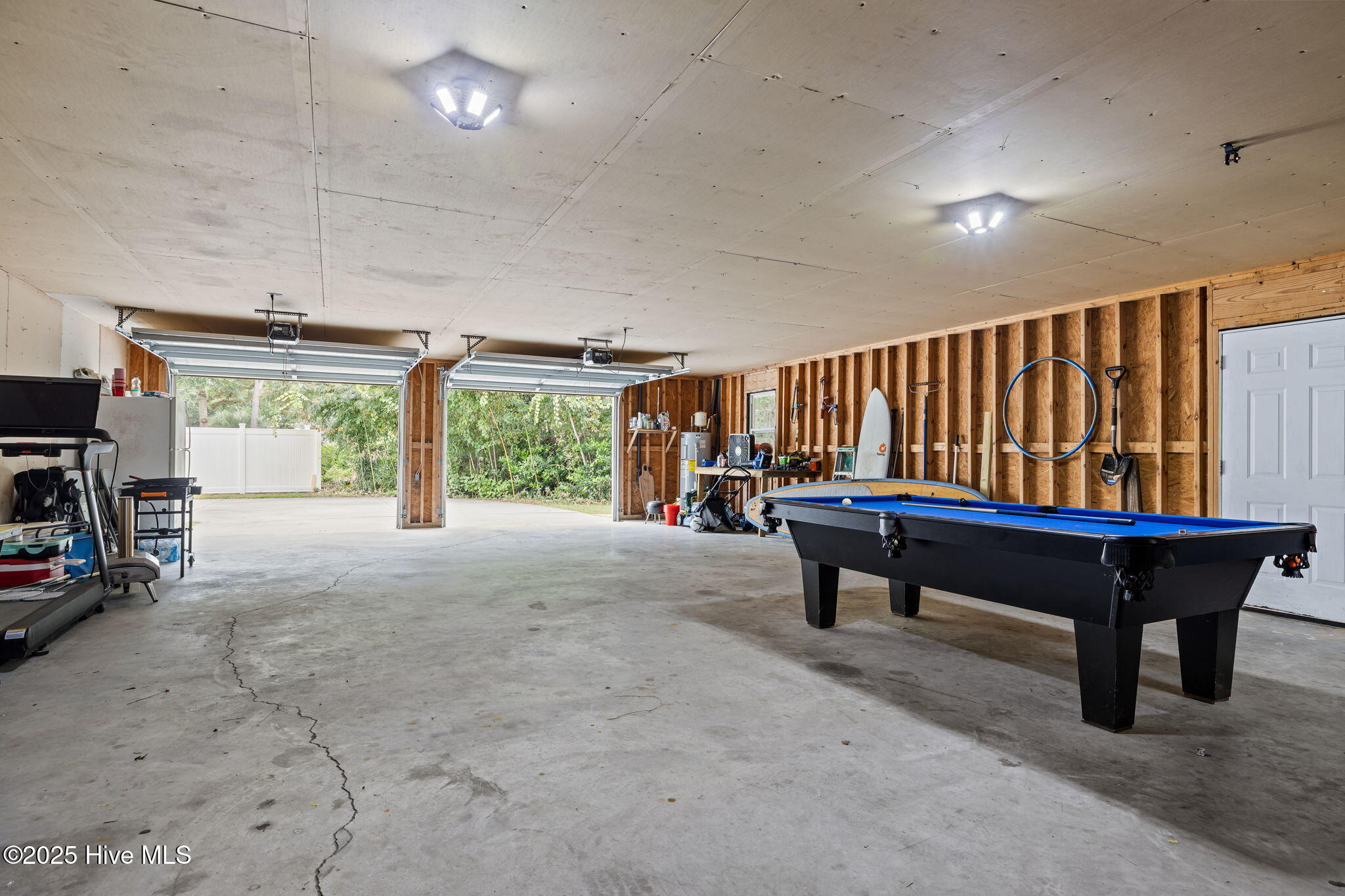 303 Osprey Ridge Drive Emerald Isle, NC 28594 - Photo 34 of 50 Spacious garage on each side!