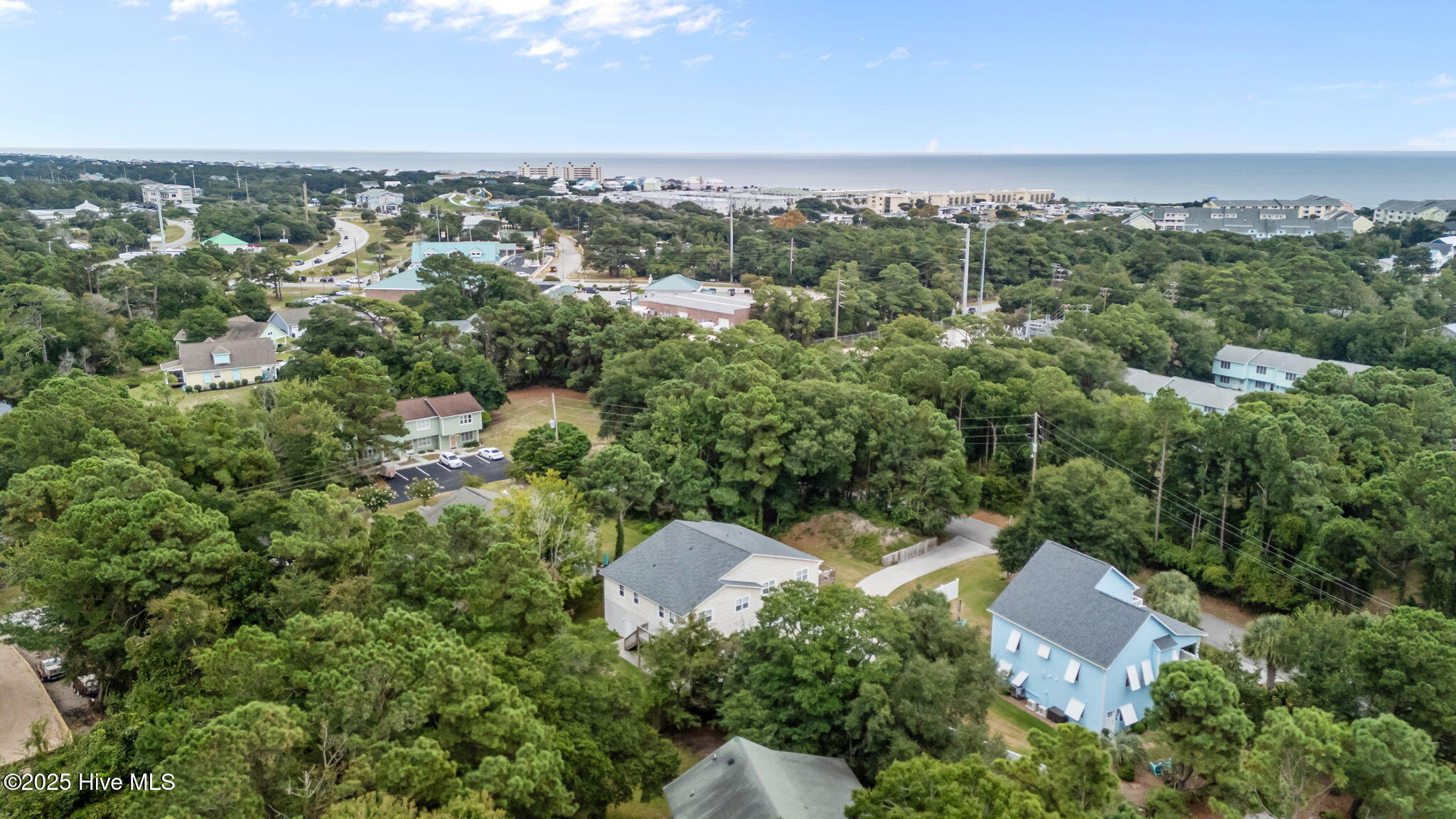 303 Osprey Ridge Drive Emerald Isle, NC 28594 - Photo 38 of 50 Close to all Emerald Isle has to offer!