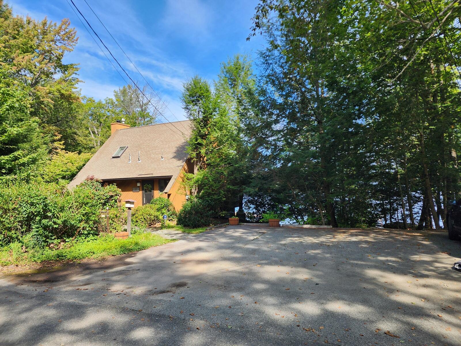 109 Wild Acres Road Raymond, ME 04071 - Photo 4 of 35 Spacious driveway