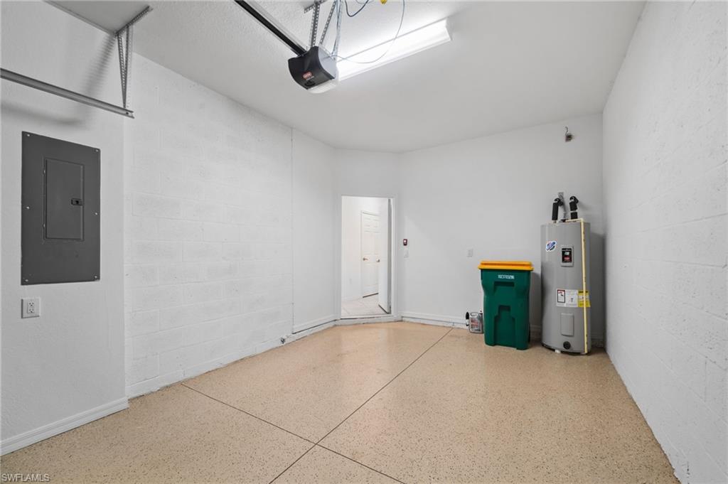 2878 Blossom Way Naples, FL 34120 - Photo 37 of 40 a view of a livingroom with a furniture