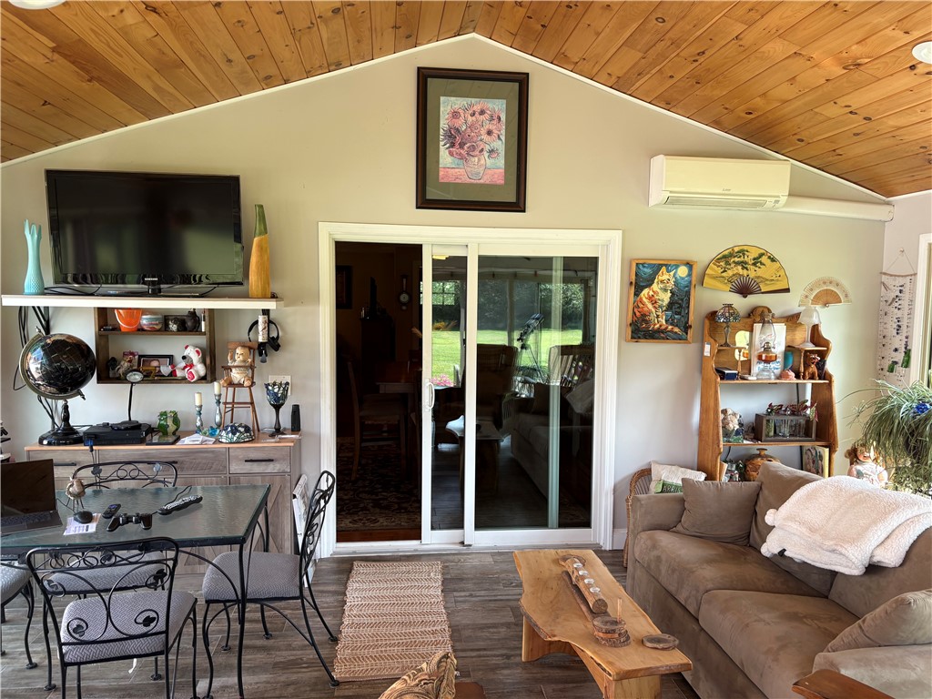 453 Palmer Road Riga, NY 14428 - Photo 29 of 48 Gallery Image 29