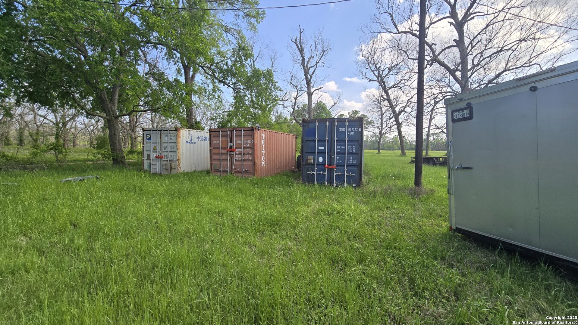 3780 County Road 257 Eagle Lake, TX 77434 - Photo 25 of 35 a view of a park with large trees
