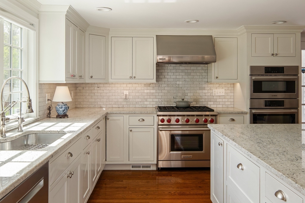 117 Forest Street Wellesley, MA 02481 - Photo 13 of 42