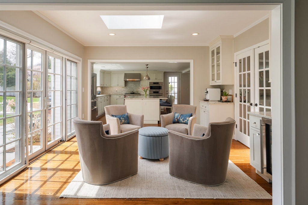117 Forest Street Wellesley, MA 02481 - Photo 17 of 42