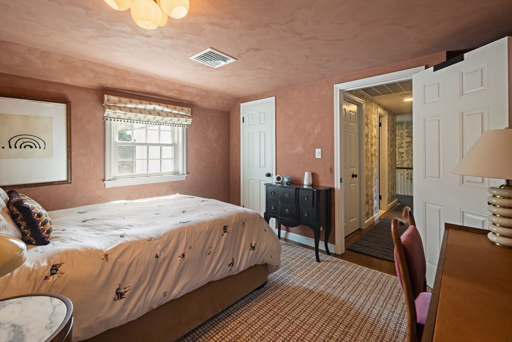 117 Forest Street Wellesley, MA 02481 - Photo 37 of 42