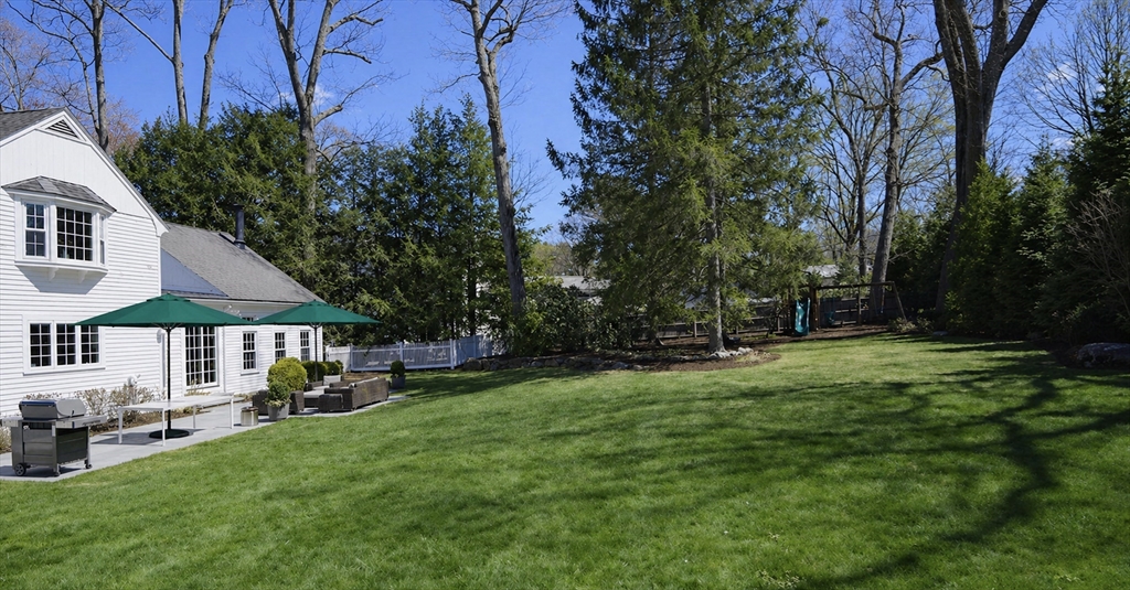 117 Forest Street Wellesley, MA 02481 - Photo 40 of 42