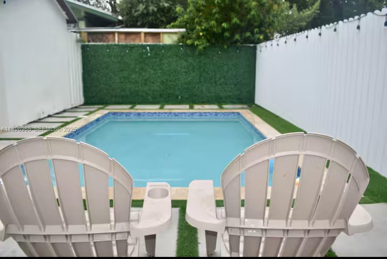 1274 Southwest 5th Street Miami, FL 33135 - Photo 31 of 32