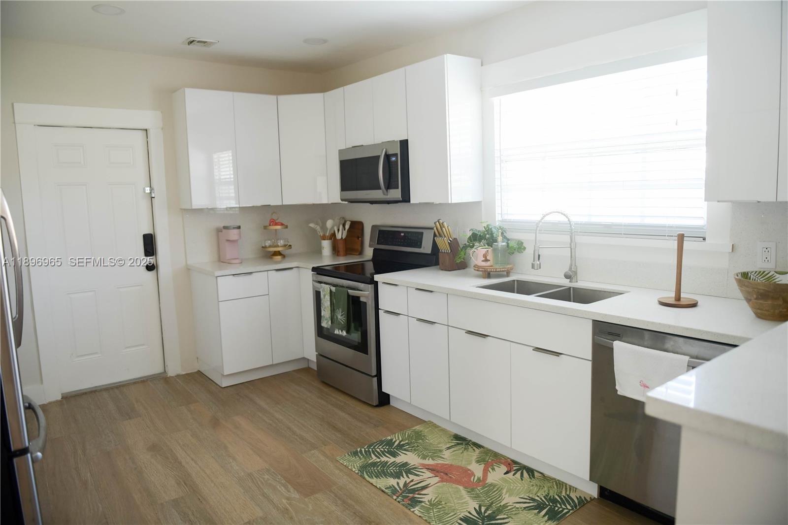 1274 Southwest 5th Street Miami, FL 33135 - Photo 9 of 32