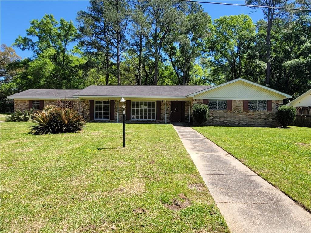 5404 East Scanlan Way Satsuma, AL 36572 - Photo 1 of 18