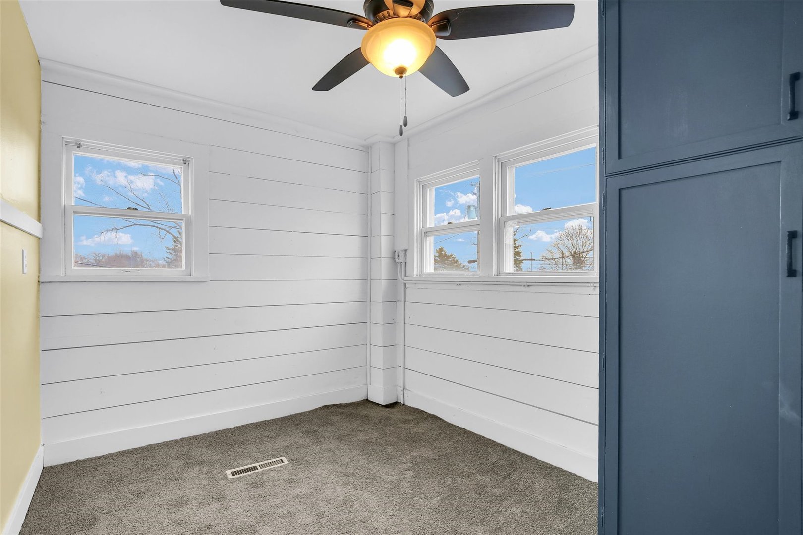 508 East Champaign Avenue Rantoul, IL 61866 - Photo 26 of 48 a view of a room