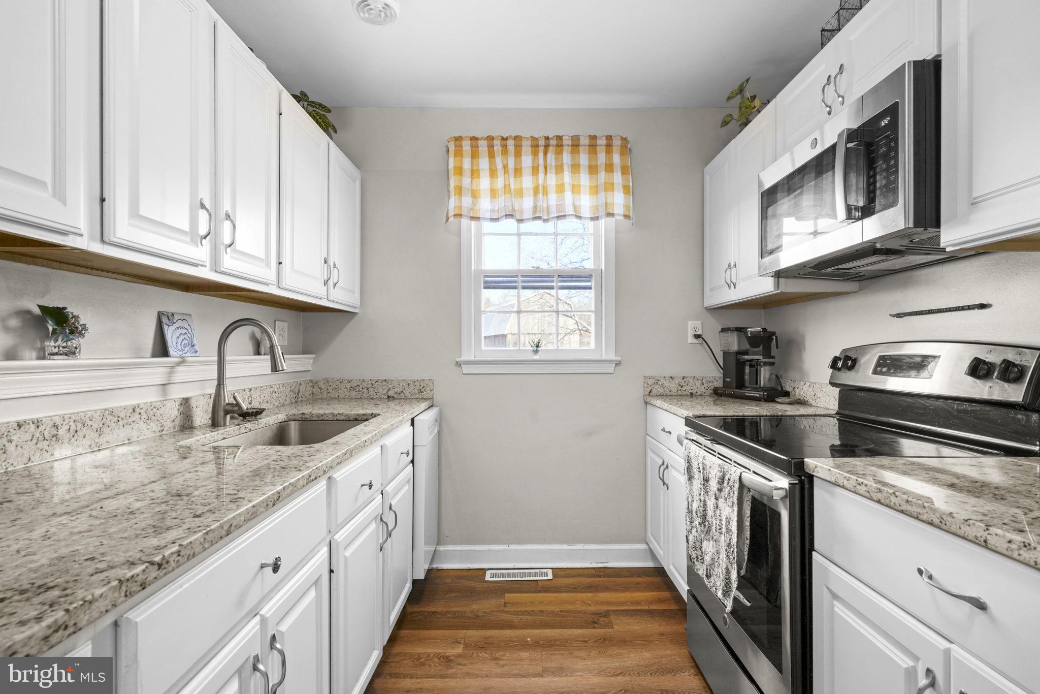 5369 Ed Prout Road Lothian, MD 20711 - Photo 8 of 35 Kitchen