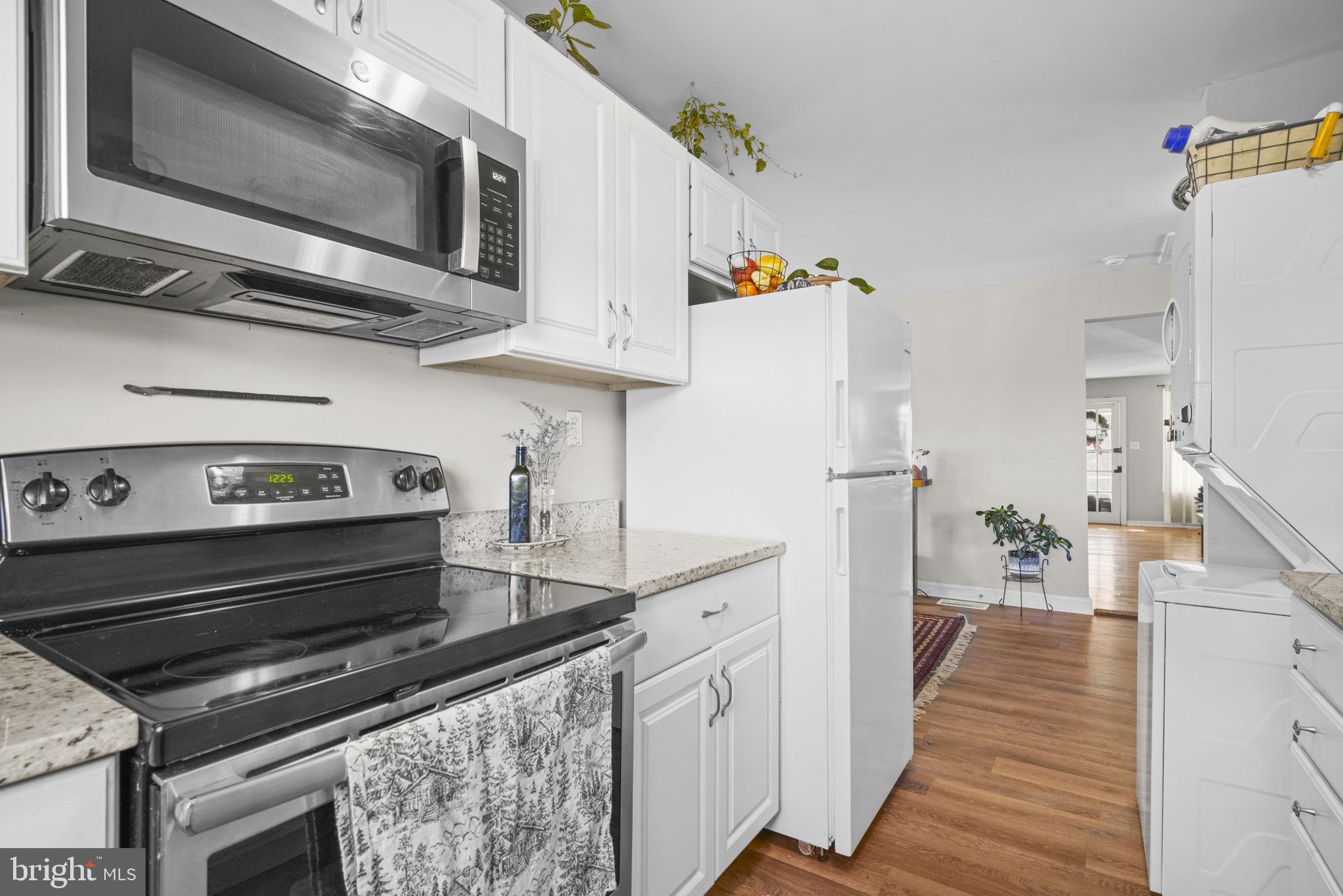 5369 Ed Prout Road Lothian, MD 20711 - Photo 9 of 35 Kitchen