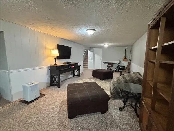 $209,900 | 78 Bru Mar Drive, Gates, NY 14606