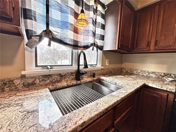 $209,900 | 78 Bru Mar Drive, Gates, NY 14606