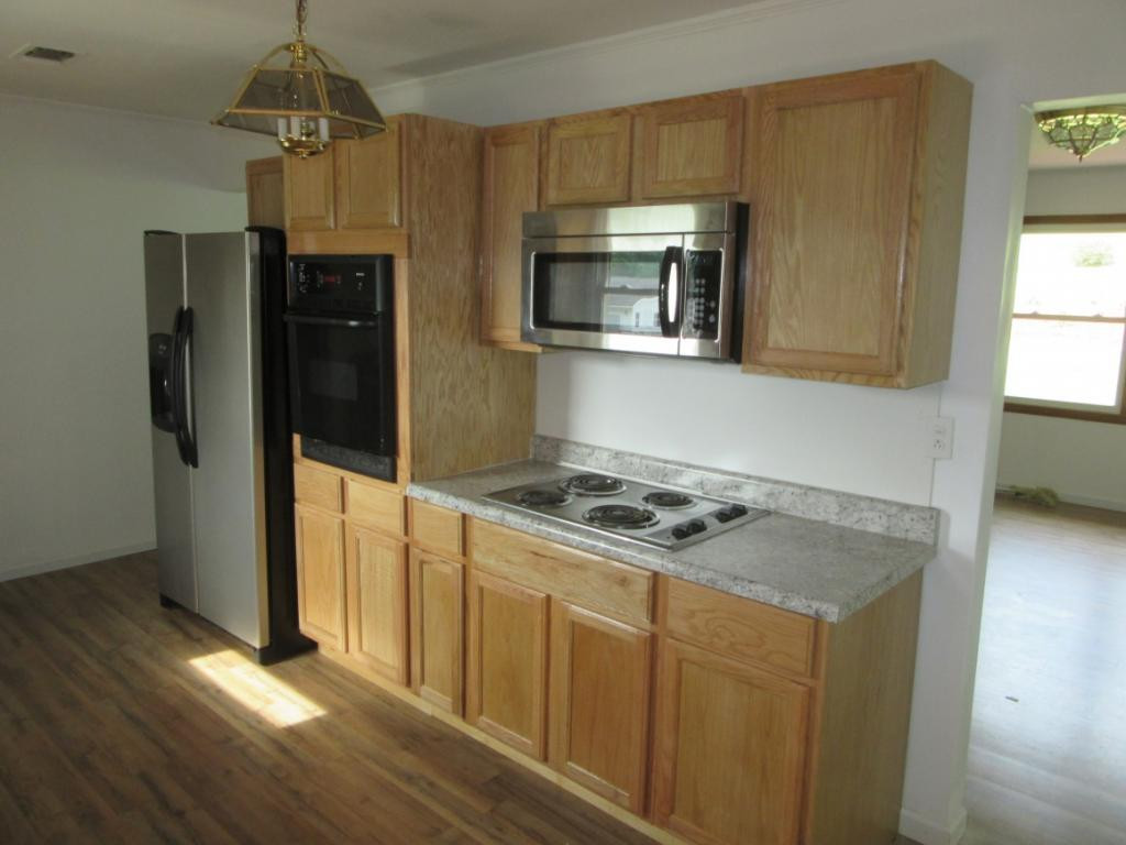 2405 Bob Little Road Elizabethton, TN 37643 - Photo 10 of 20 Photo 10