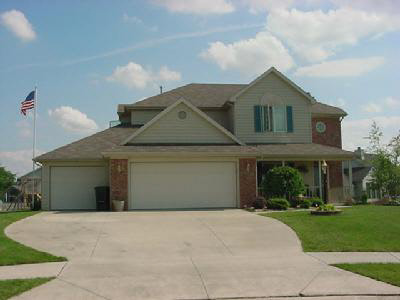 414 Estero Road Fort Wayne, IN 46845 - Photo 1 of 9 Gallery Image 1