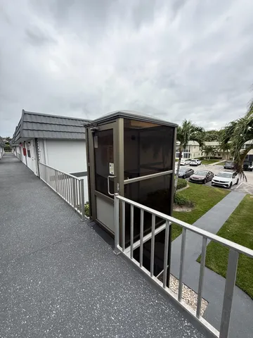 $1,700 | 668 Saxony Place, Delray Beach, FL 33446