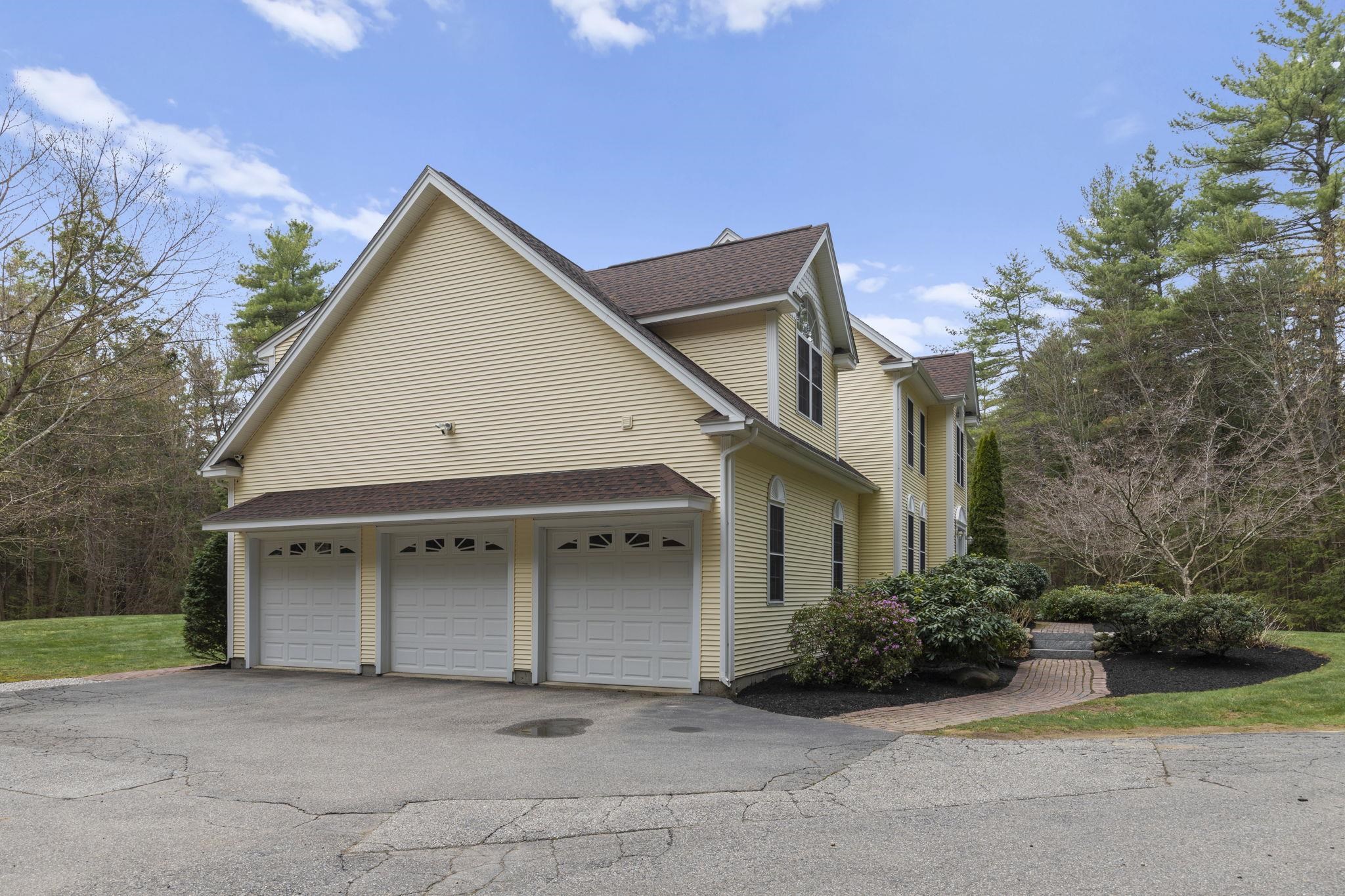 7 Oxbow Farm Stratham, NH 03885 - Photo 7 of 51 Gallery Image 7
