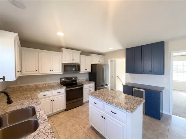 $370,000 | 216 Northeast Greystone Way, Grain Valley, MO 64029
