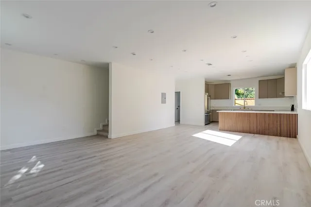 $4,500 | 17426 Roscoe Boulevard, Northridge, CA 91325