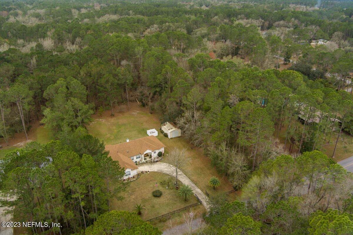 1233 Cactus Cut Road Middleburg, FL 32068 - Photo 4 of 46 a view of outdoor space and garden
