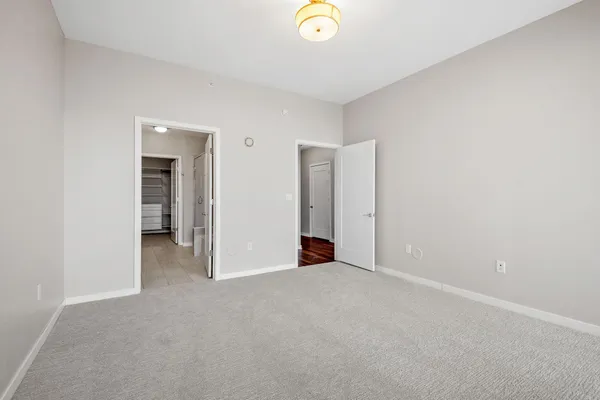 $5,450 | 465 Nicollet Mall, Unit 2307, Minneapolis, MN 55401