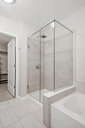 $5,450 | 465 Nicollet Mall, Unit 2307, Minneapolis, MN 55401