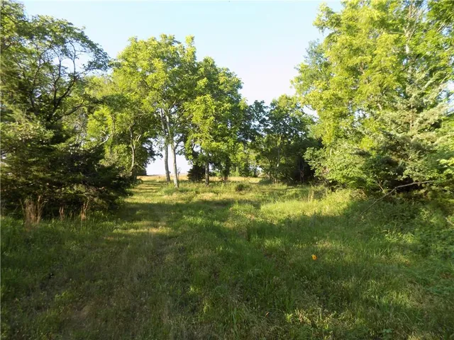 $495,000 | Rock Creek Road, Williamsburg, KS 66095