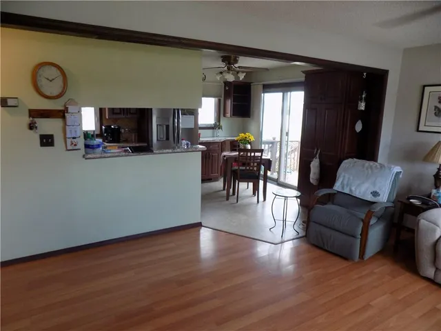 $495,000 | Rock Creek Road, Williamsburg, KS 66095