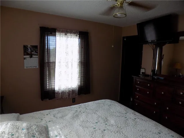 $495,000 | Rock Creek Road, Williamsburg, KS 66095