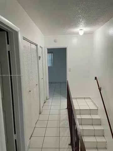 $2,200 | Gratigny Red, Hialeah, FL 33012