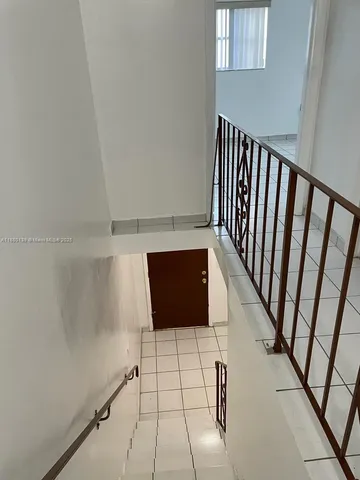 $2,200 | Gratigny Red, Hialeah, FL 33012