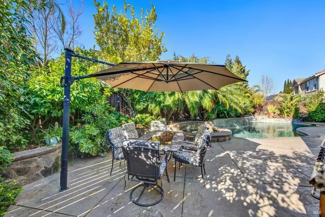 $975,000 | 507 Topeka Lane, Vacaville, CA 95687