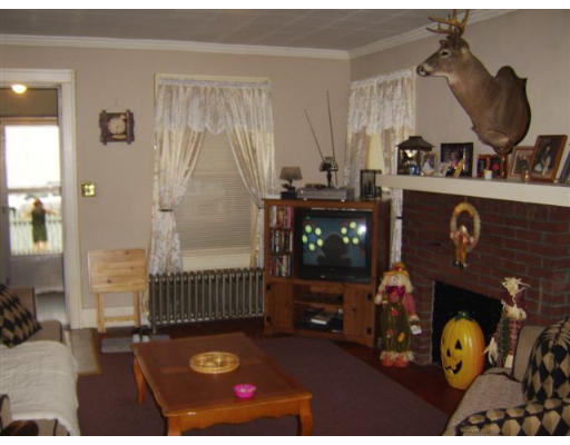 25 Biddle Street Springfield, MA 01129 - Photo 4 of 12 Gallery Image 4